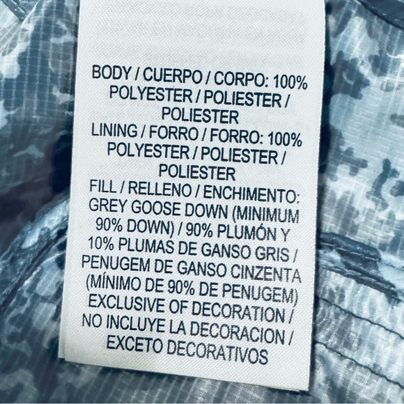 NIKE Running Vest Aeroloft 800 Puffer Down Camo Zip Pocket Women’s Size Medium - Picture 9 of 10